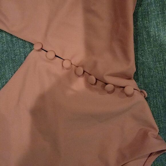 Red Carter Women's Asymmetric Maillot One Shoulder One-Piece Swimsuit Si… - Picture 7 of 12